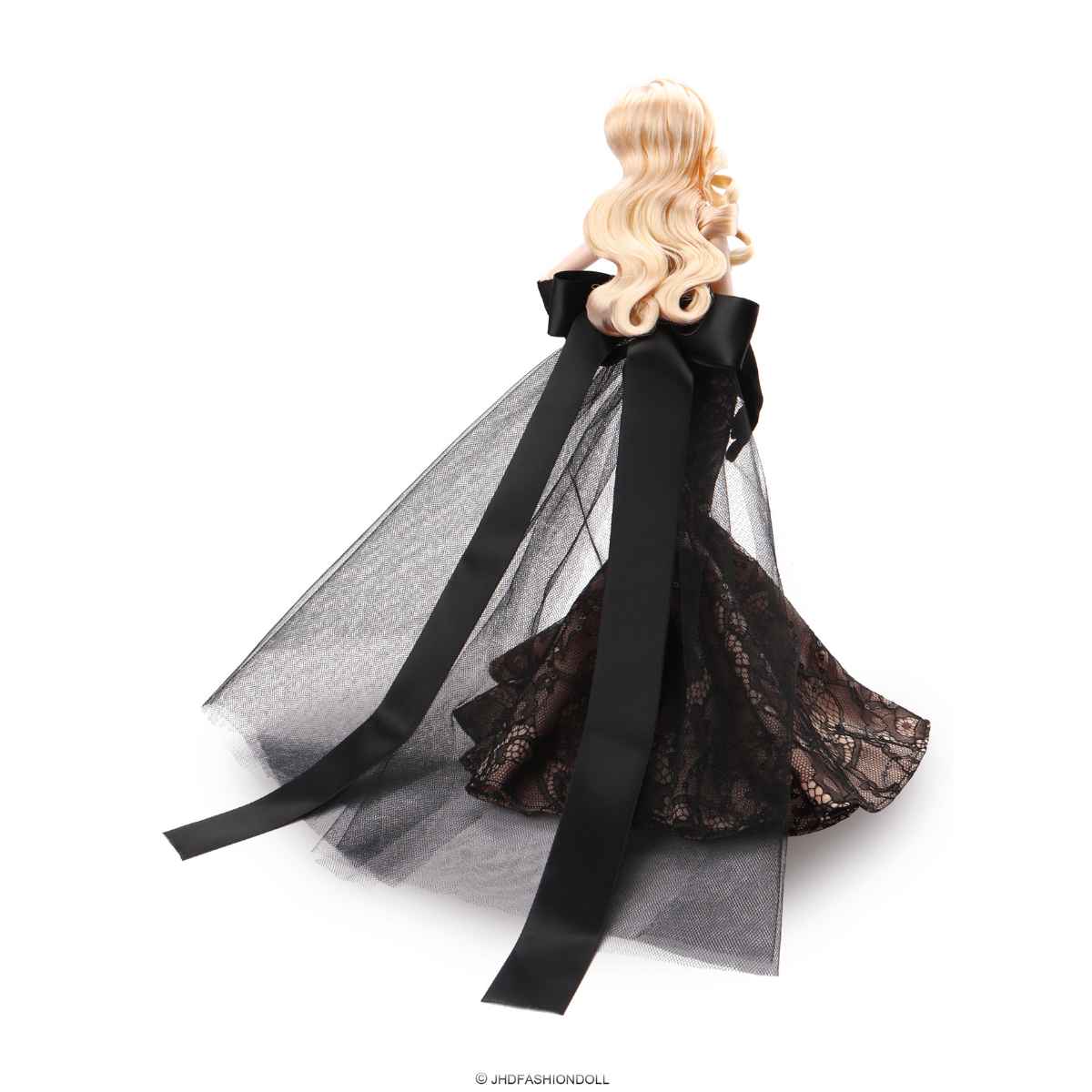 VIP EXCLUSIVE: M2508 GLAMOROUS DARLING: MONIKA3 Limited Edition Fashion Doll - Simon's Collectibles