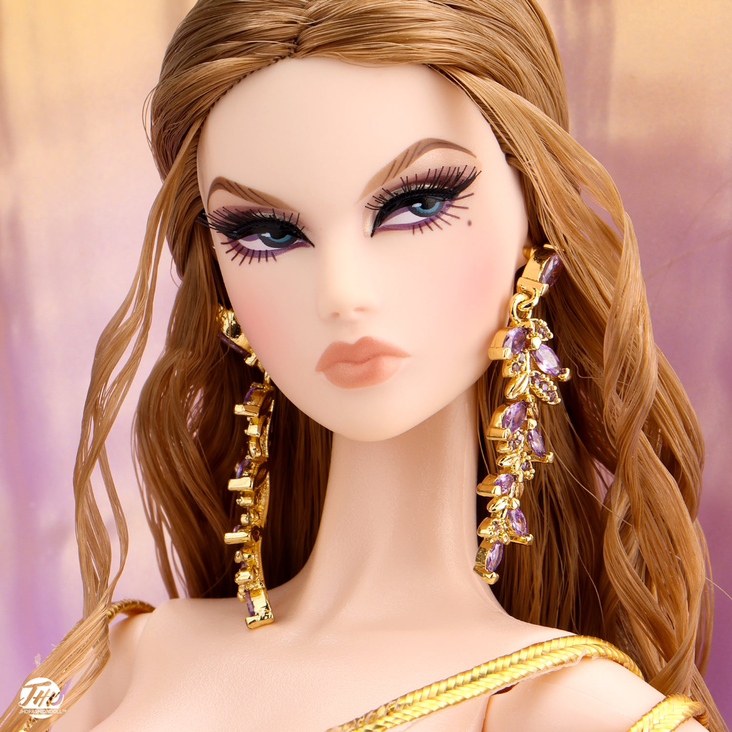 THE APHRODITE: GODDESS OF LOVE Anna May (DOLL WITH SEASHELLS STAND GIFT SET)