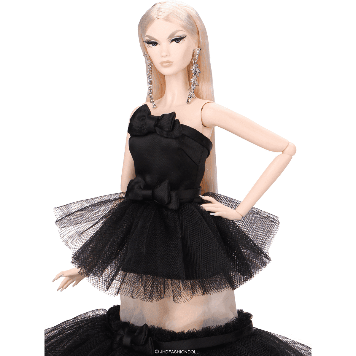 JHDFASHIONDOLL 2024 Convention: BLACK BOW TIE Grace Doll - Simon's Collectibles, Exclusive UK dealer