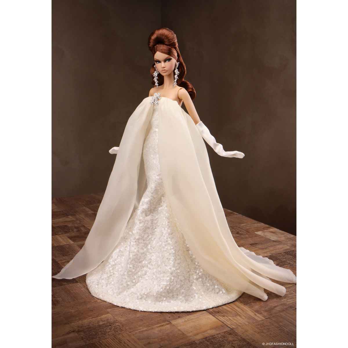 JHDFASHIONDOLL JHDFASHIONDOLL 8th Anniversary: White Gala ANNAMAY - Simon's Collectibles, UK