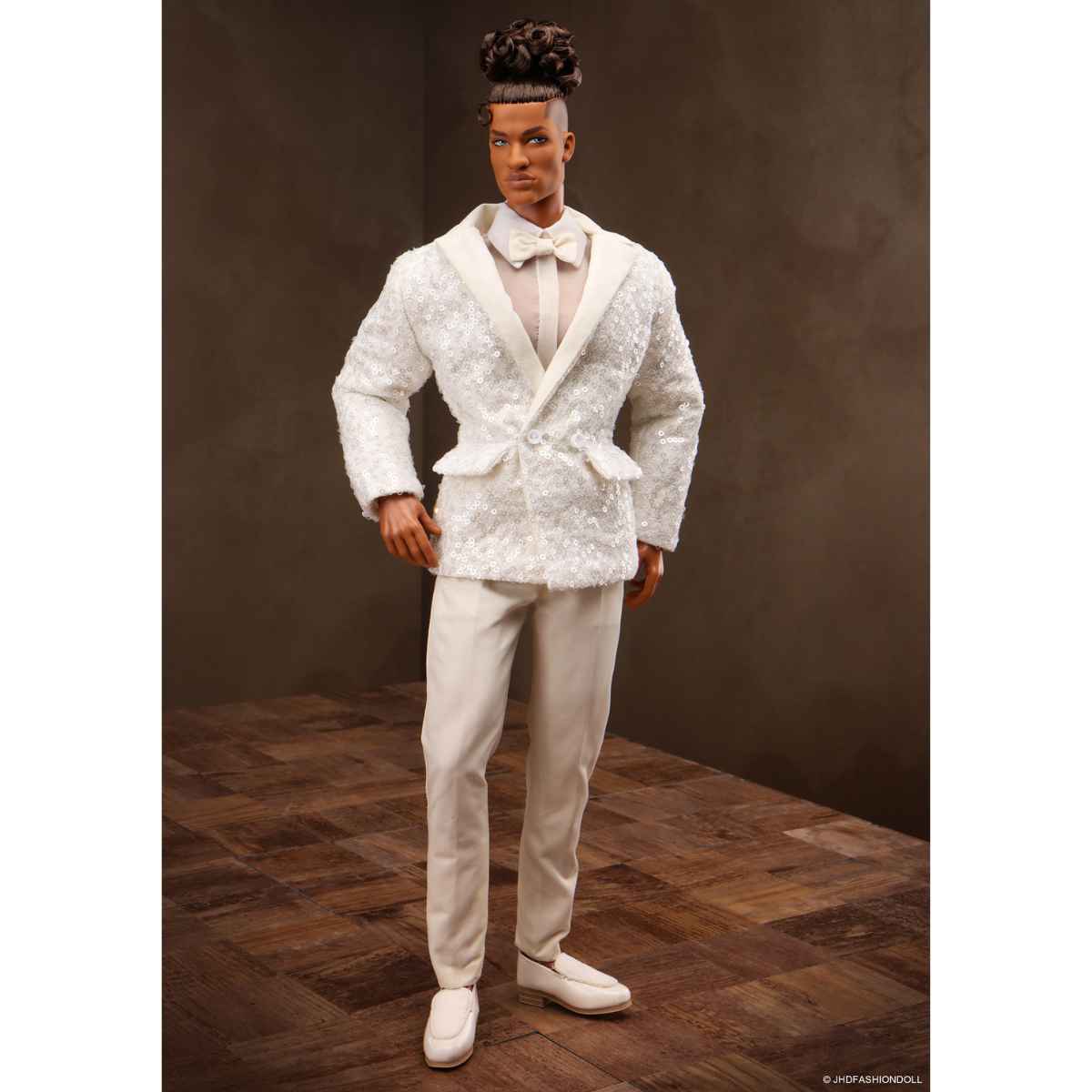 JHDFASHIONDOLL JHDFASHIONDOLL 8th Anniversary: White Gala BECK - Simon's Collectibles, UK