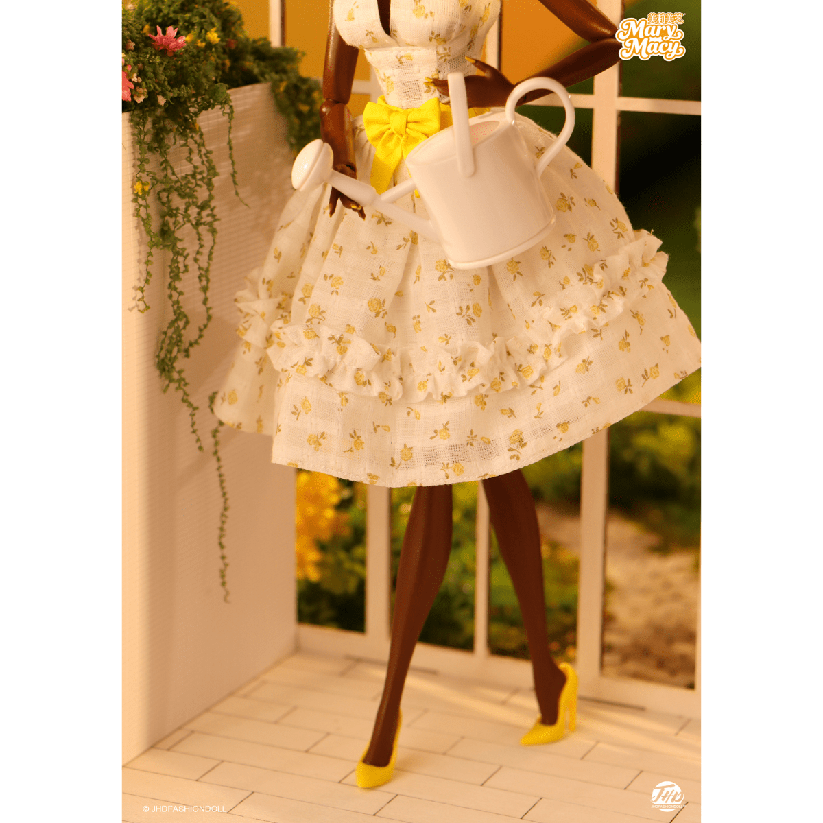 VIP VD2507 – MaryMacy Valley of the Dolls: Garden Party Fashion Set – Yellow Blossoms - Simon's Collectibles, UK