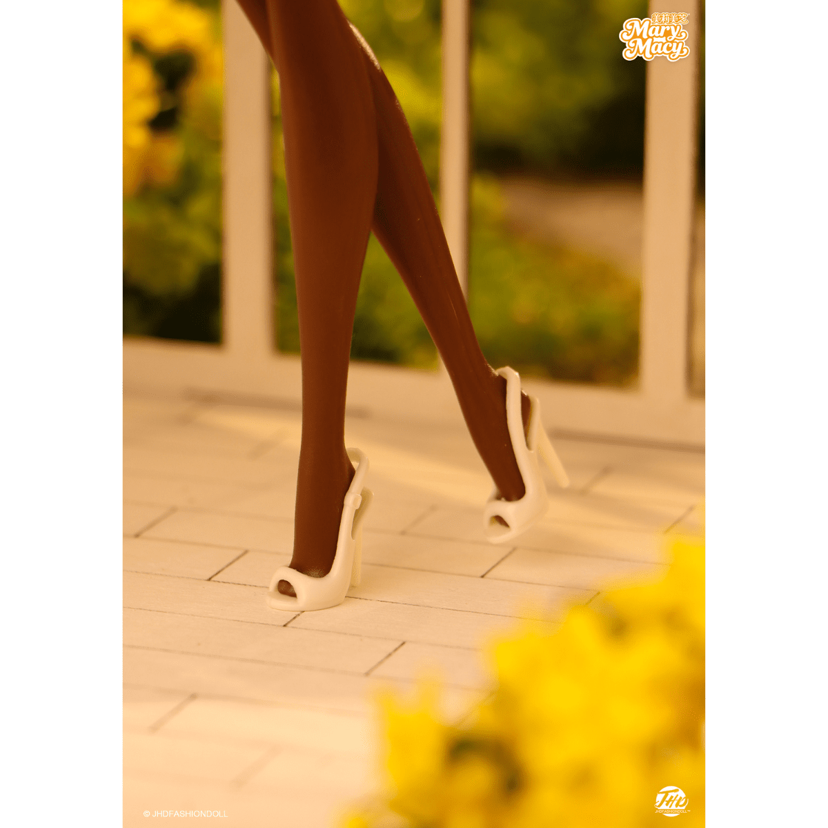 VIP VD2507 – MaryMacy Valley of the Dolls: Garden Party Fashion Set – Yellow Blossoms - Simon's Collectibles, UK